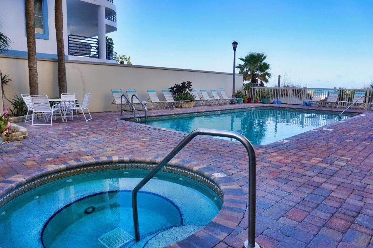 Vistas On The Gulf By Travel Resort Services St. Pete Beach Exterior photo